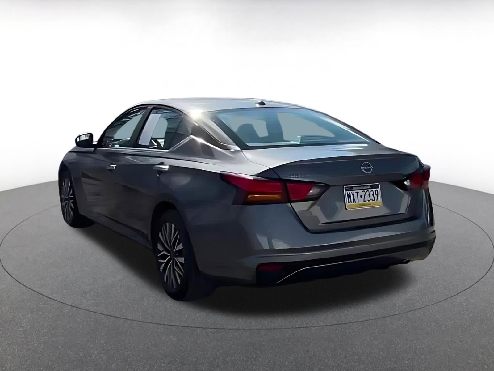 Thumbnail: 2025 Nissan Altima - 10