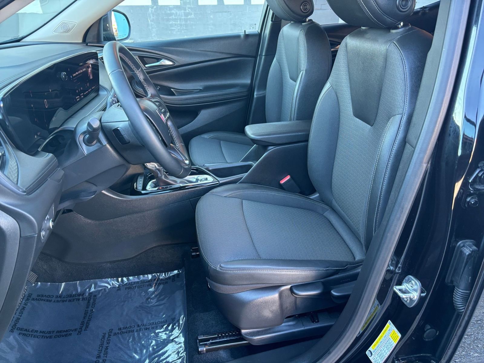 Thumbnail: 2025 Buick Encore GX - 32