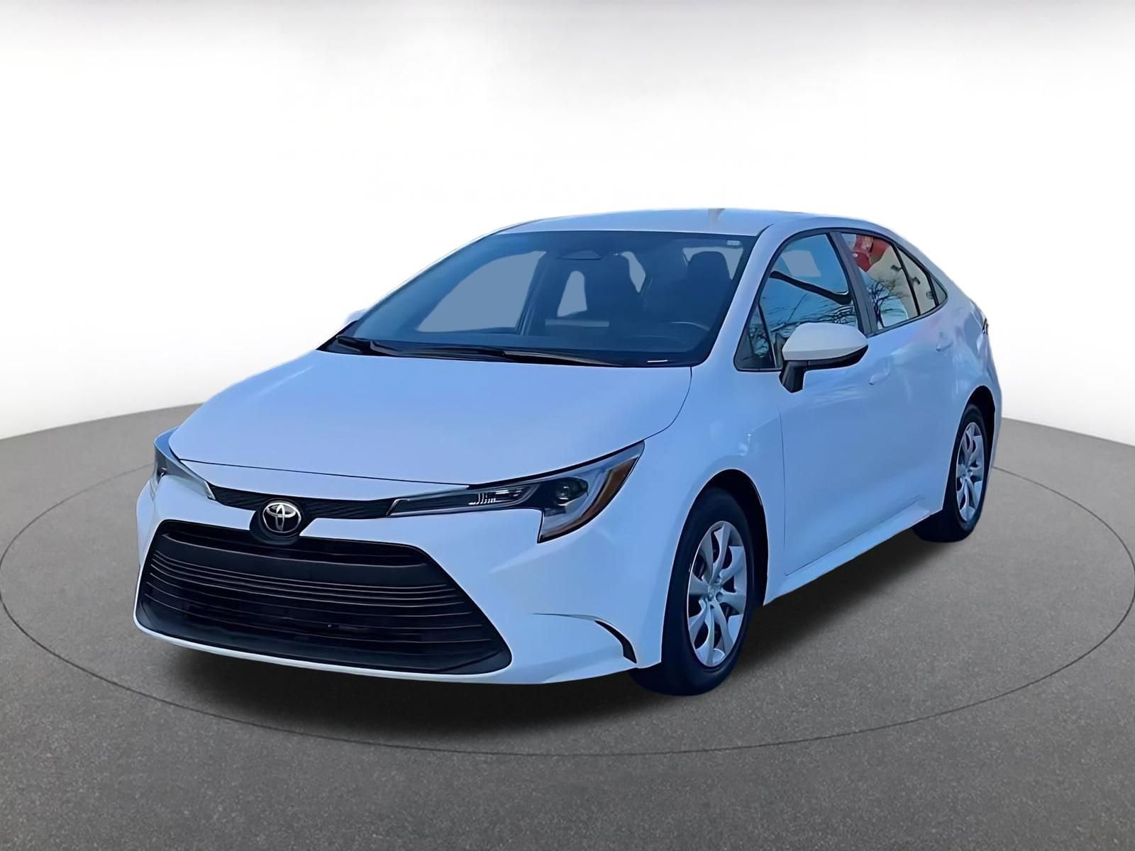 Thumbnail: 2025 Toyota Corolla - 4