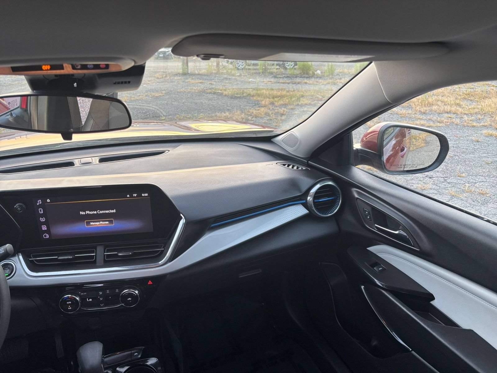 Thumbnail: 2025 Chevrolet Trax - 31