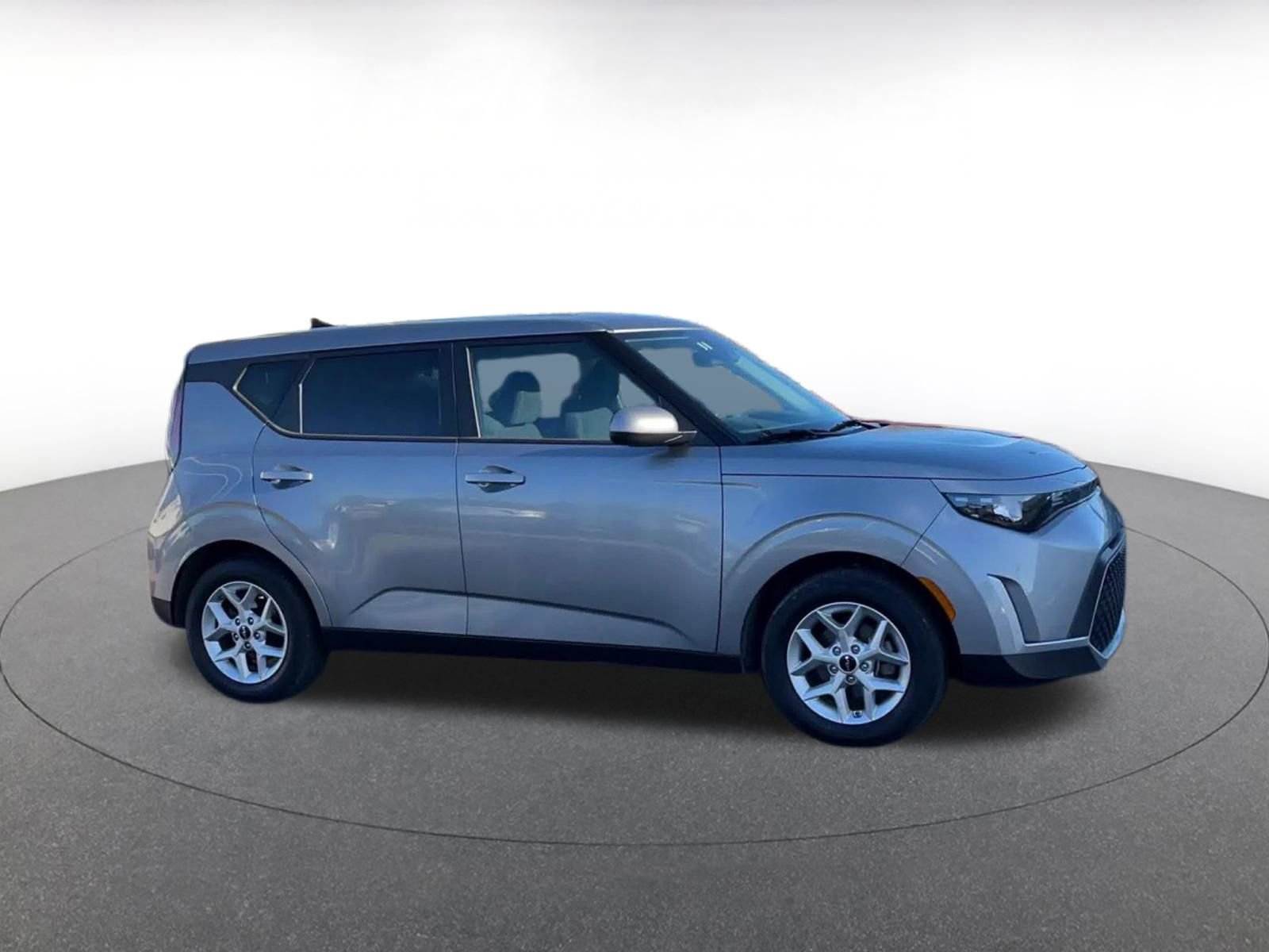 Thumbnail: 2025 Kia Soul - 2