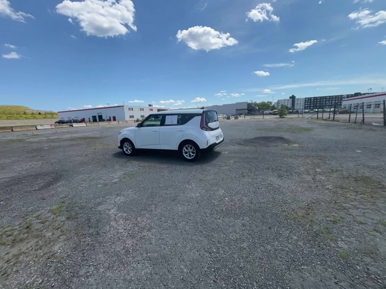 Thumbnail: 2025 Kia Soul - 16