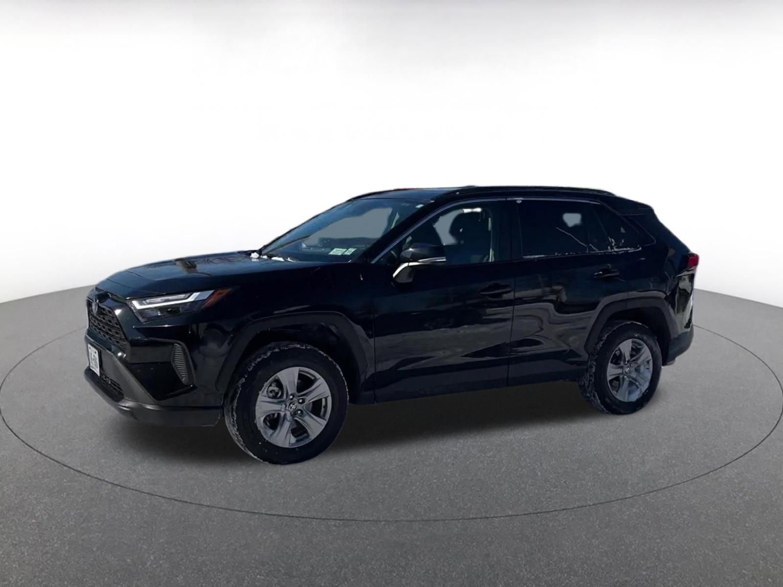 Thumbnail: 2025 Toyota RAV4 - 7