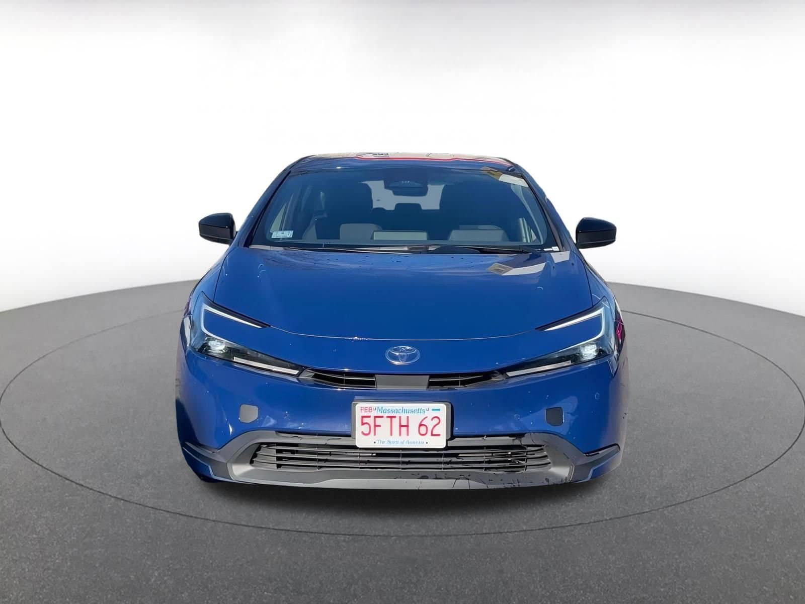 Thumbnail: 2025 Toyota Prius - 4
