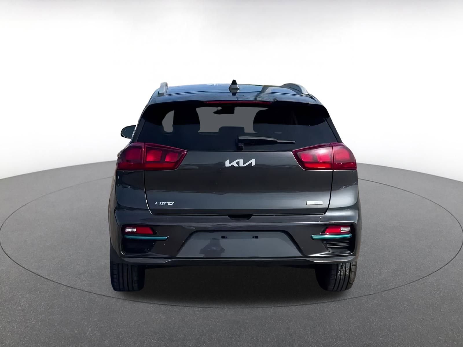 Thumbnail: 2022 Kia Niro - 12