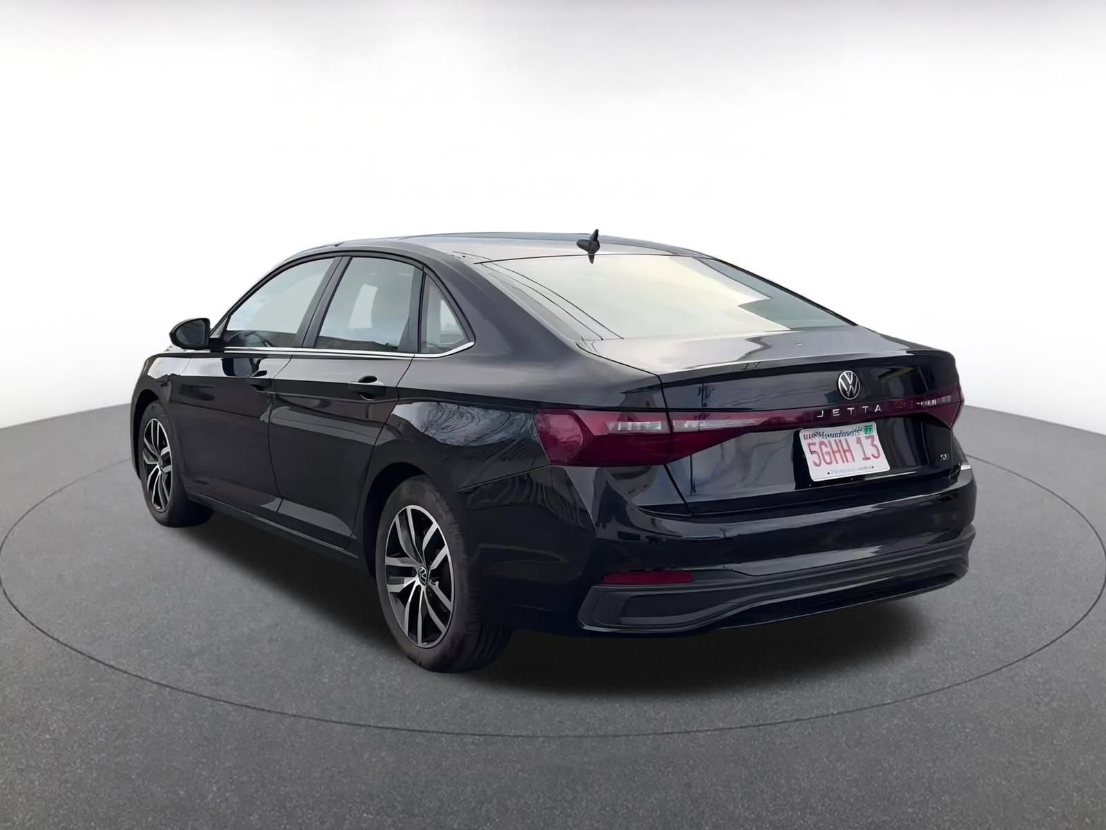 Thumbnail: 2025 Volkswagen Jetta - 11