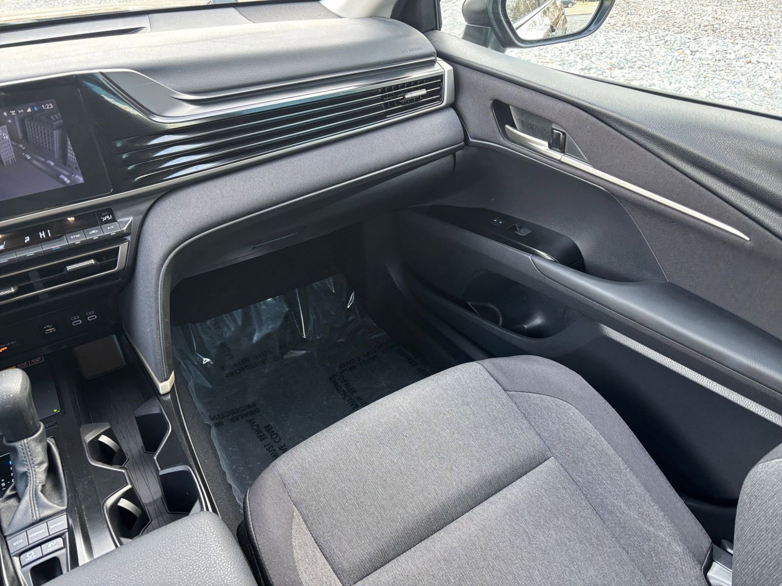 Thumbnail: 2025 Toyota Camry - 31