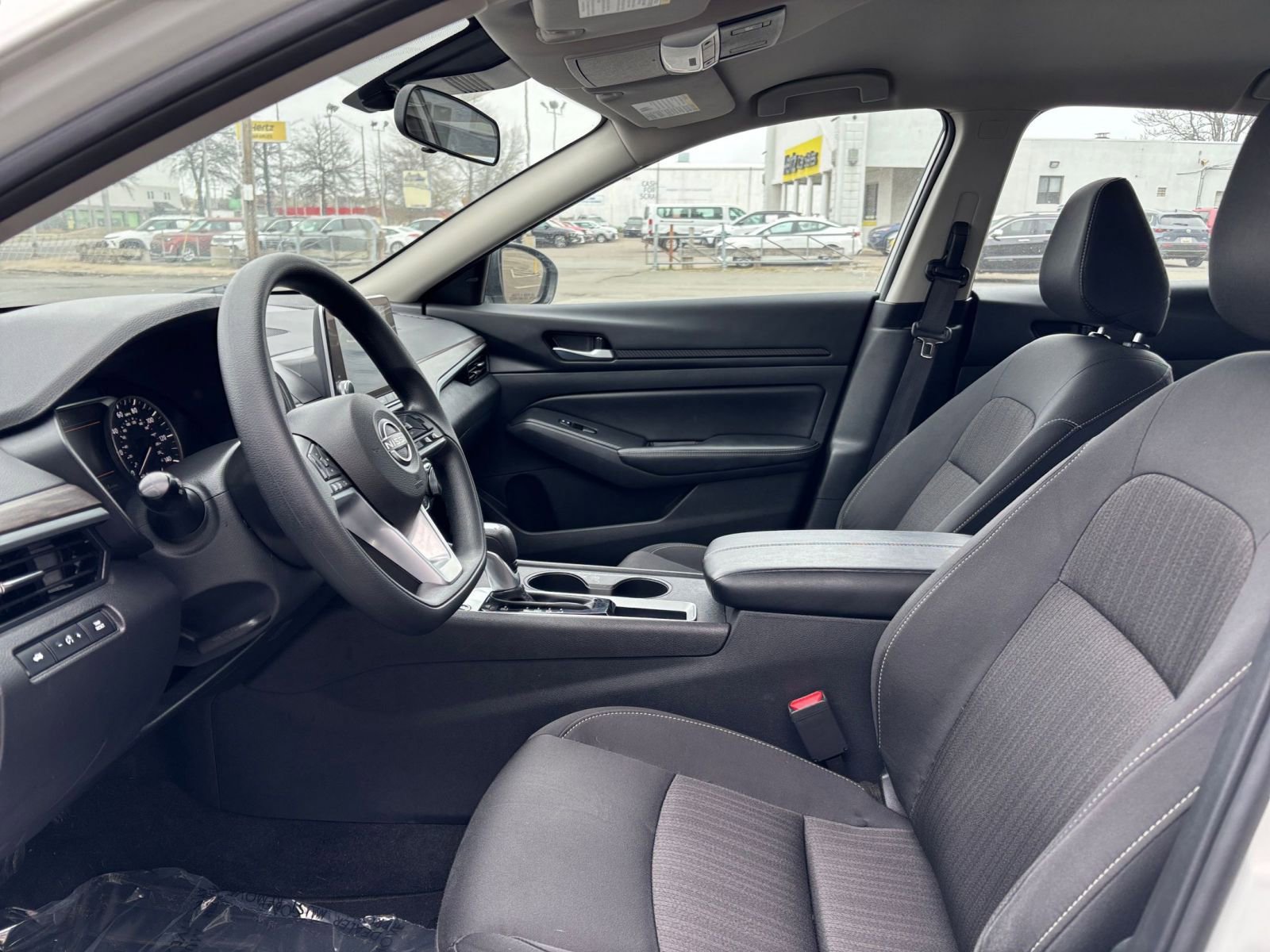 Thumbnail: 2025 Nissan Altima - 25