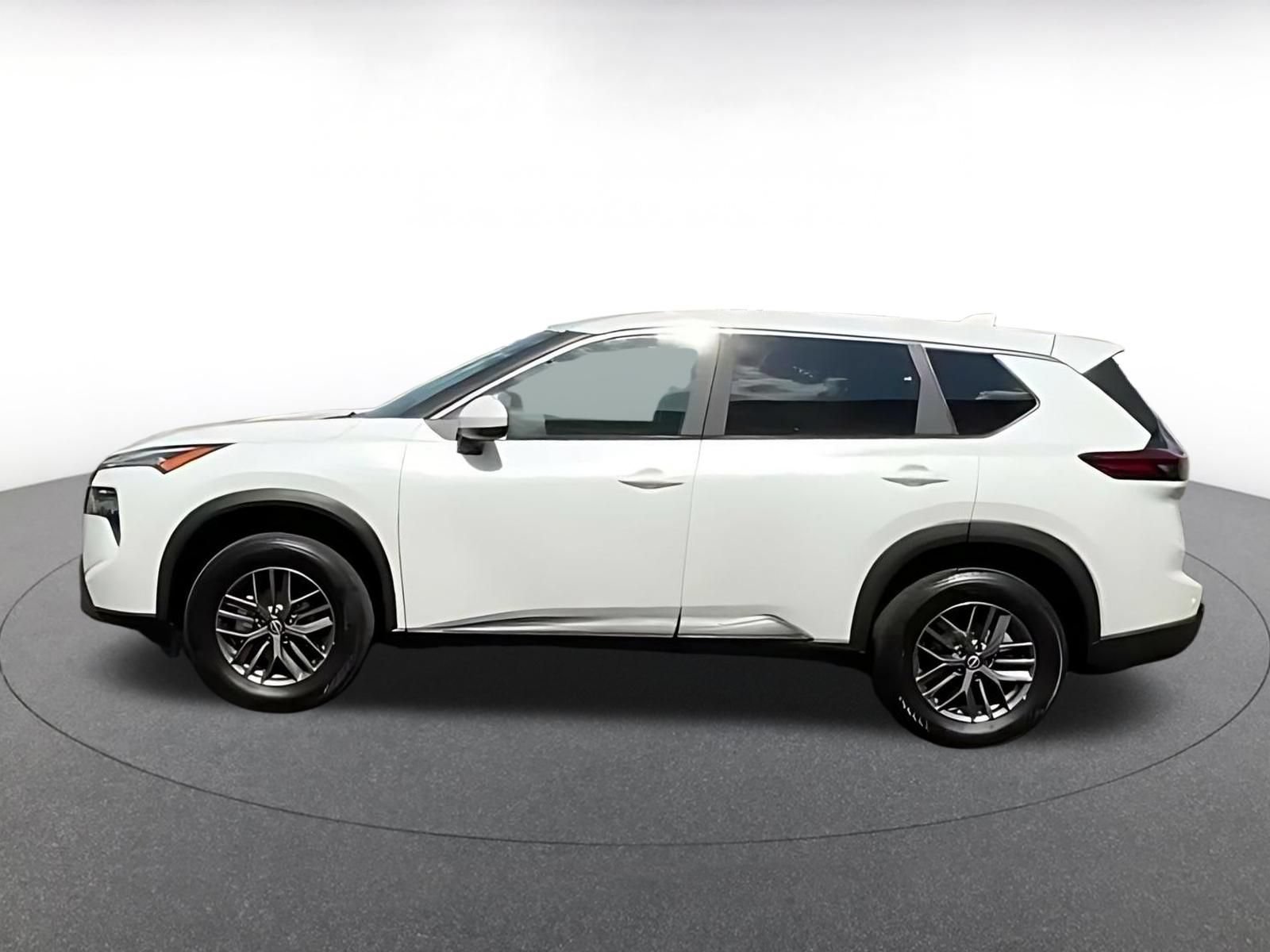 Thumbnail: 2026 Nissan Rogue - 9