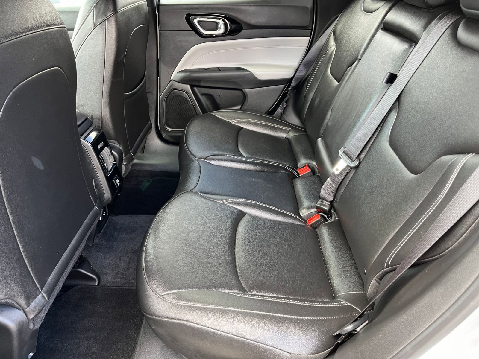 Thumbnail: 2025 Jeep Compass - 25