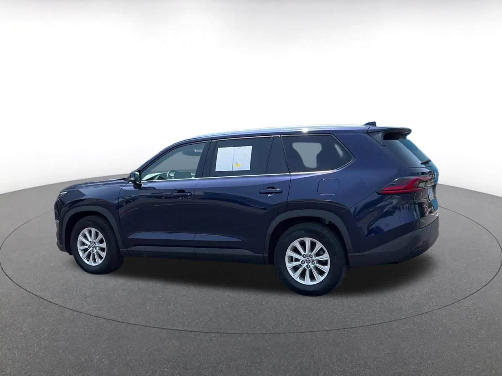 Thumbnail: 2025 Toyota Grand Highlander - 9
