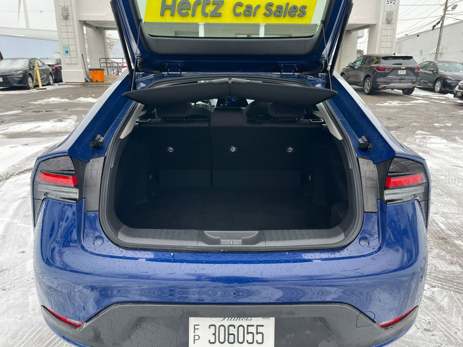 Thumbnail: 2025 Toyota Prius - 27