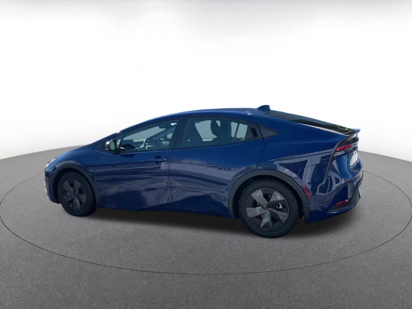Thumbnail: 2025 Toyota Prius - 9
