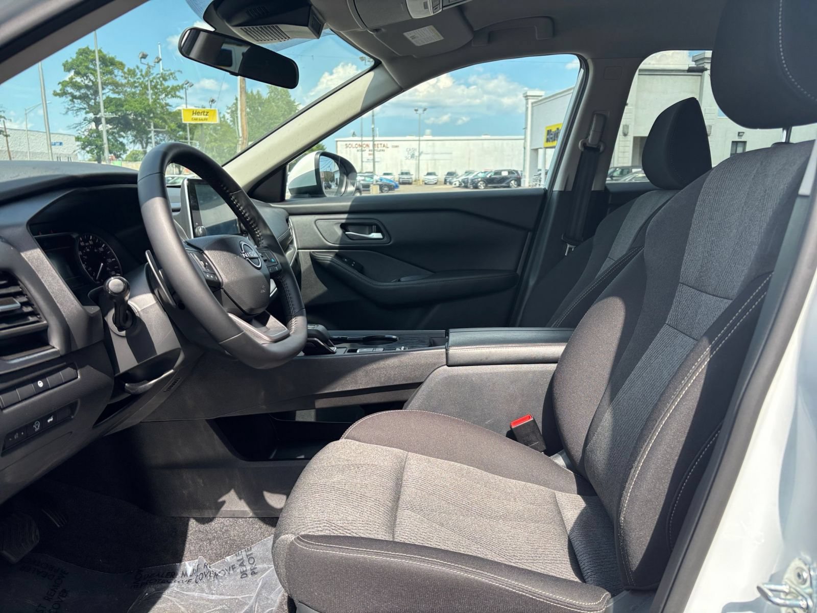Thumbnail: 2026 Nissan Rogue - 27