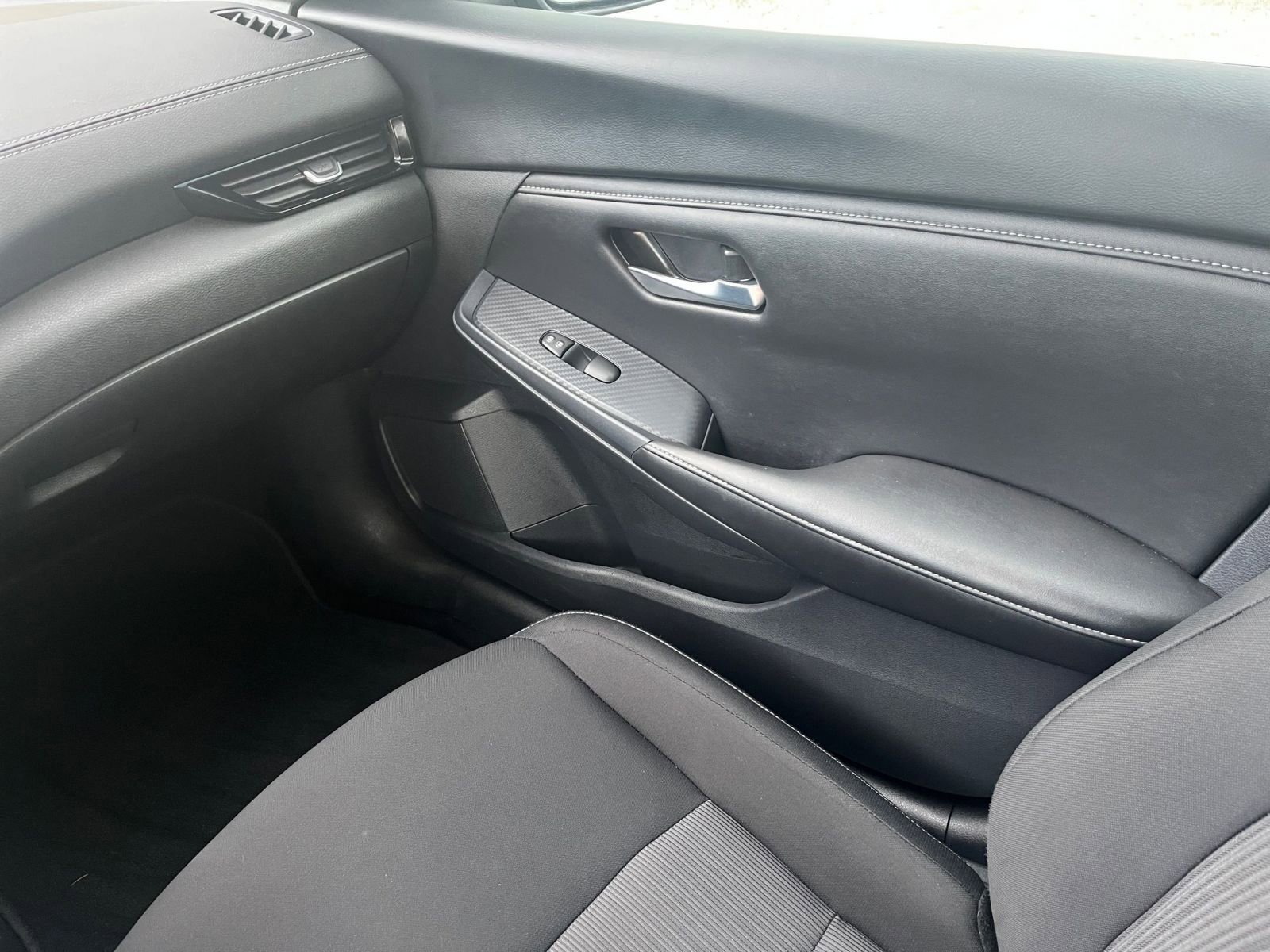 Thumbnail: 2024 Nissan Sentra - 33