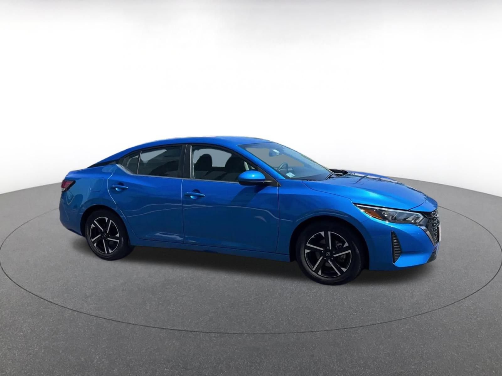 Thumbnail: 2025 Nissan Sentra - 2