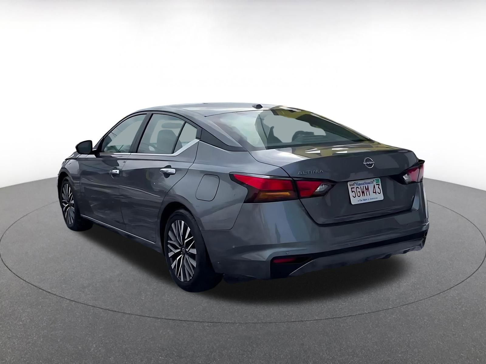 Thumbnail: 2025 Nissan Altima - 11