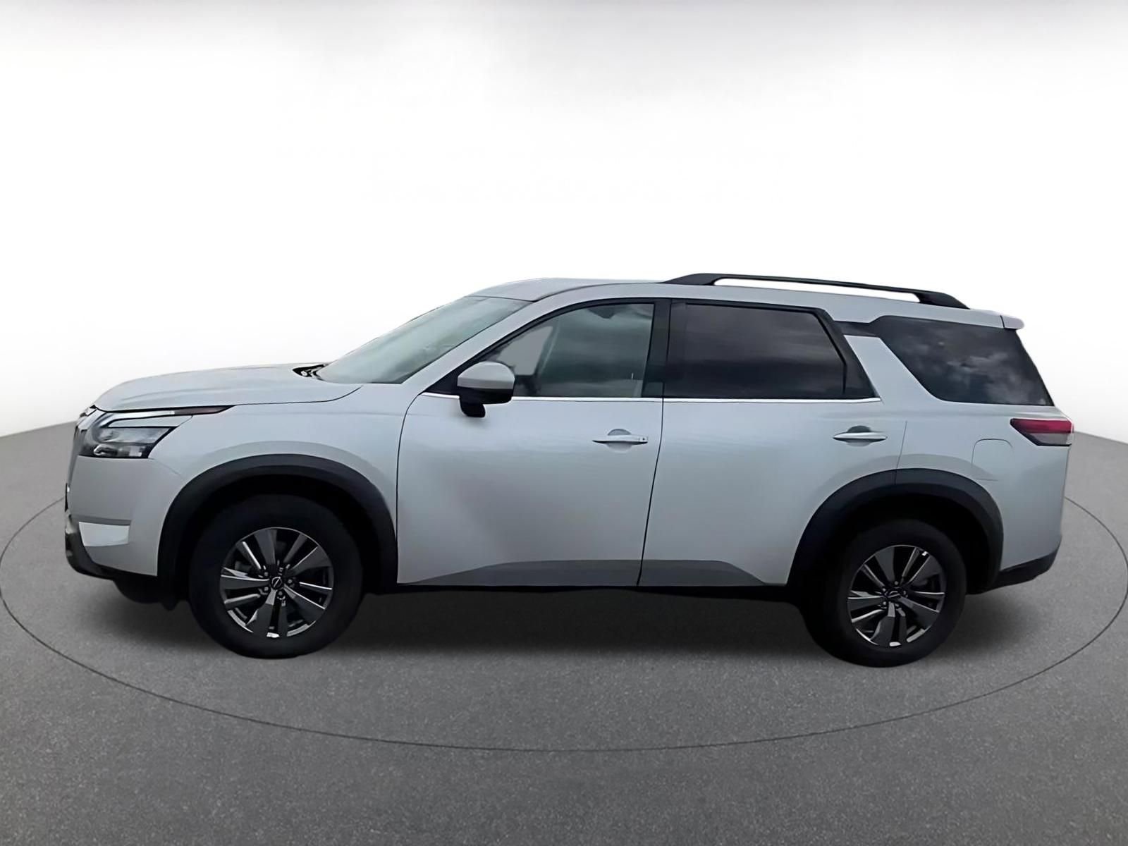 Thumbnail: 2025 Nissan Pathfinder - 7