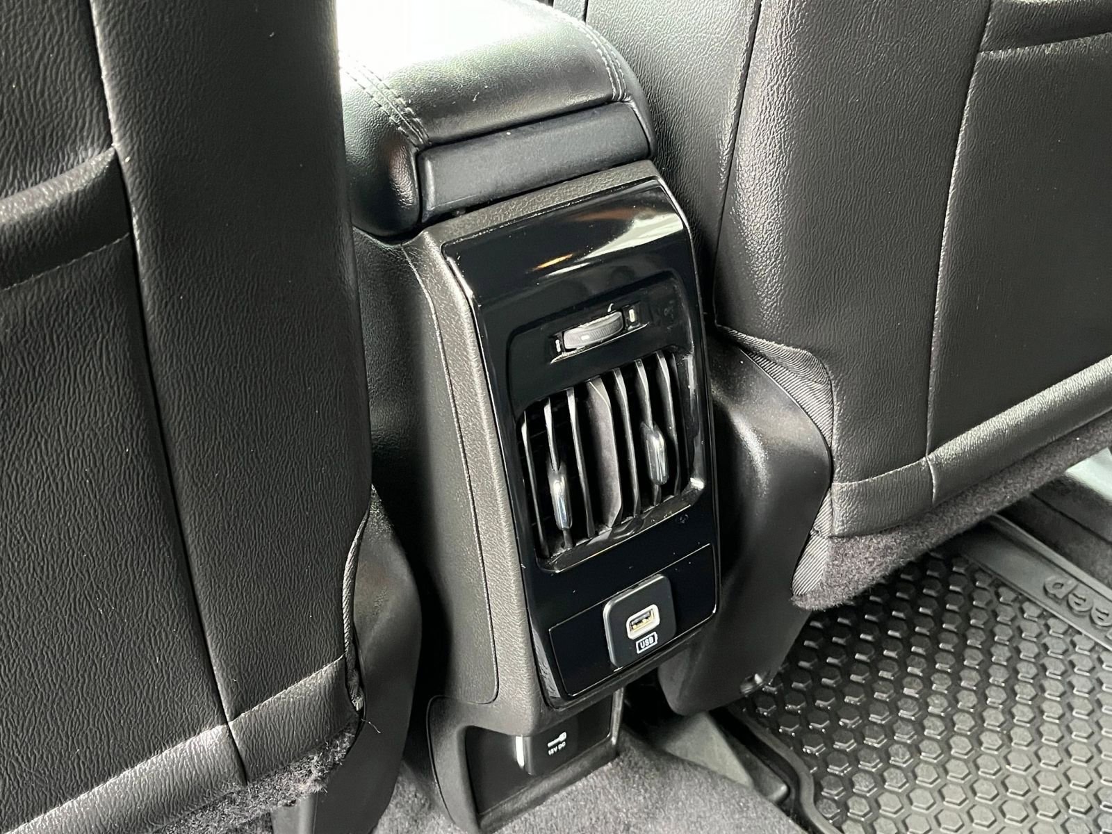 Thumbnail: 2025 Jeep Compass - 22