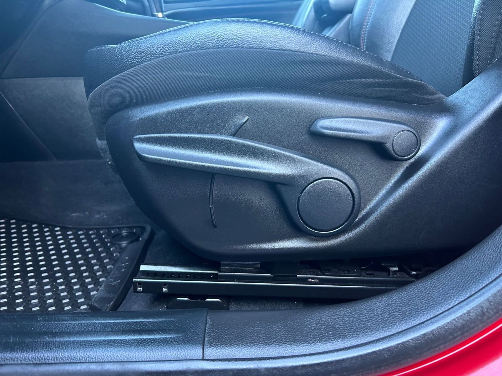 Thumbnail: 2025 Jeep Compass - 22