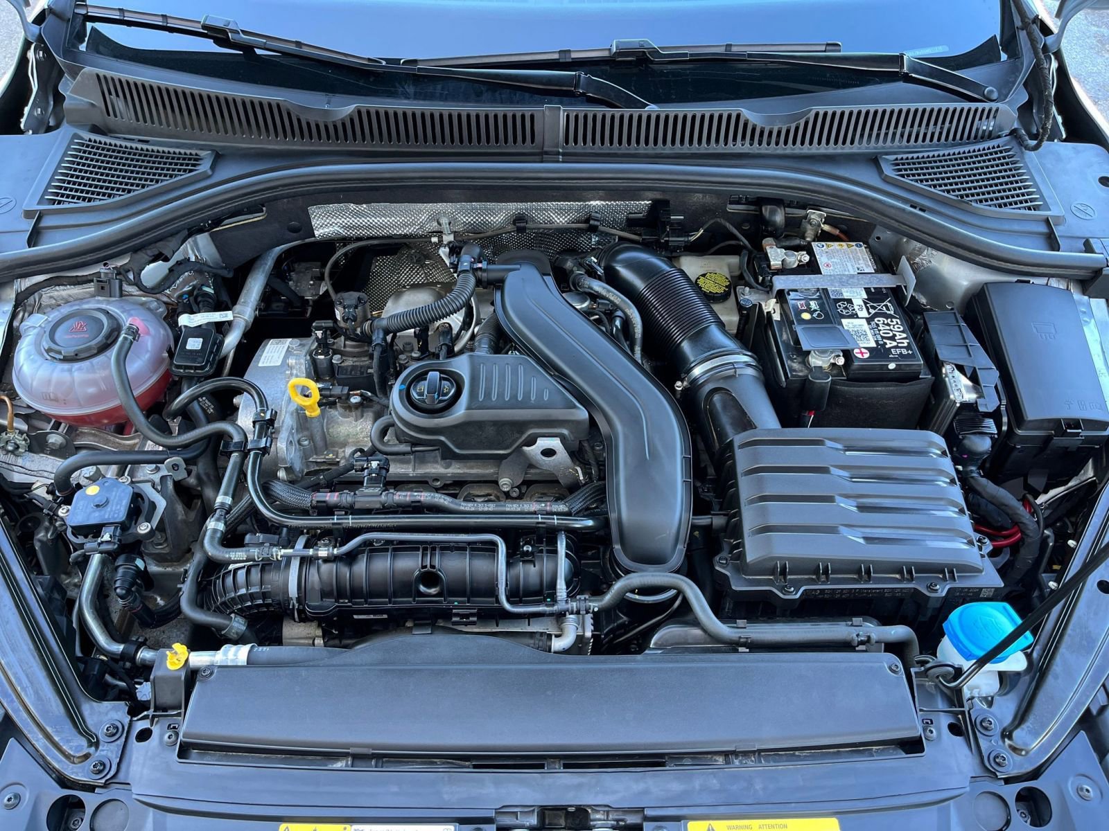 Thumbnail: 2025 Volkswagen Jetta - 28