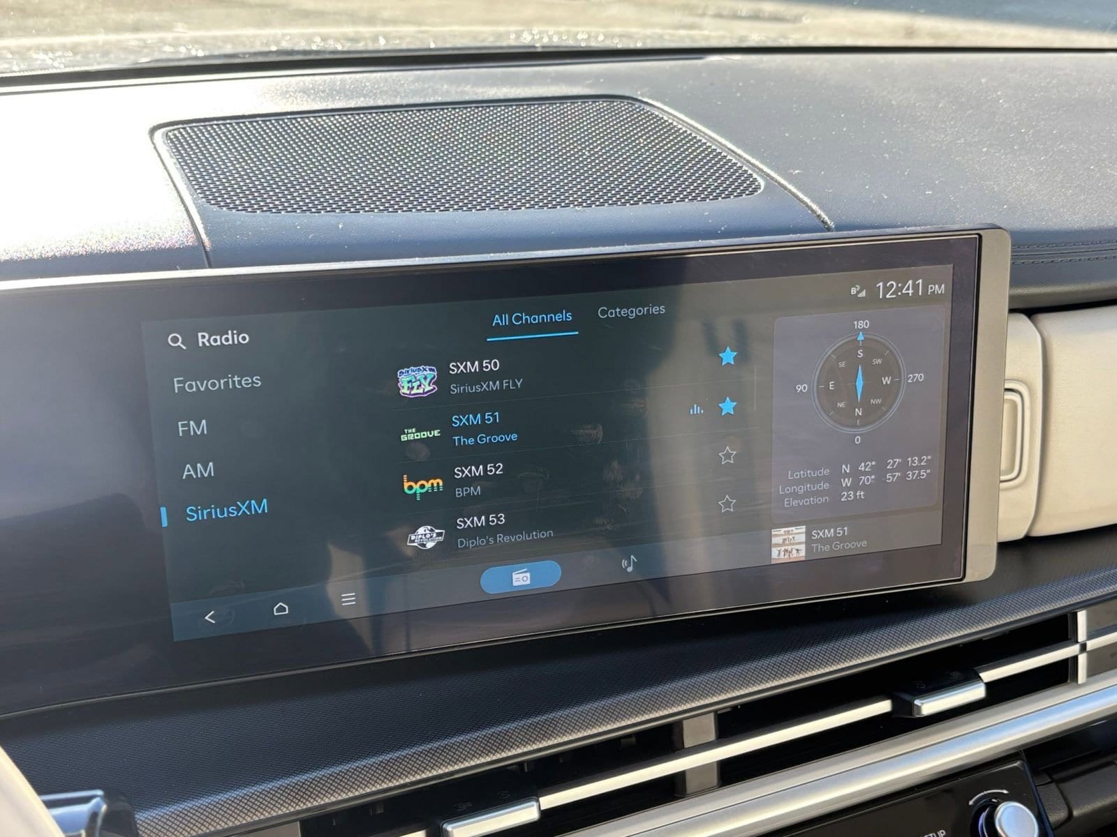 Thumbnail: 2025 Hyundai Santa Fe - 20