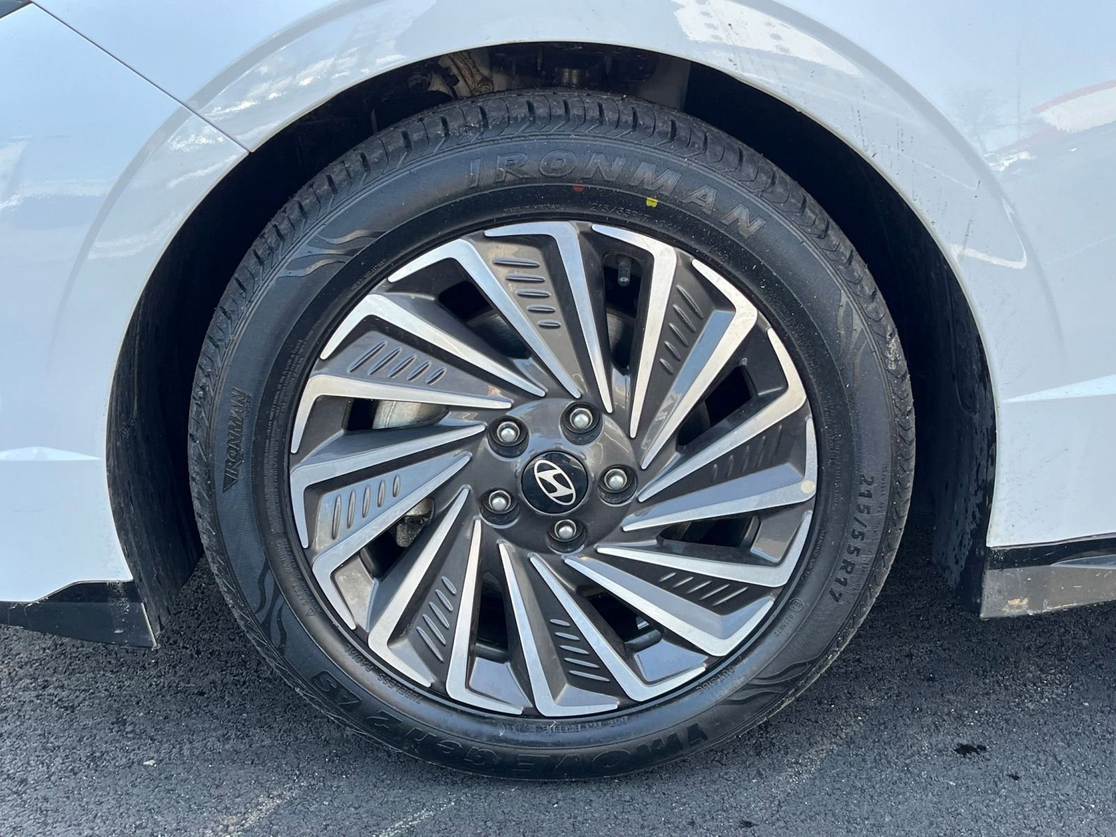 Thumbnail: 2025 Hyundai Sonata - 30