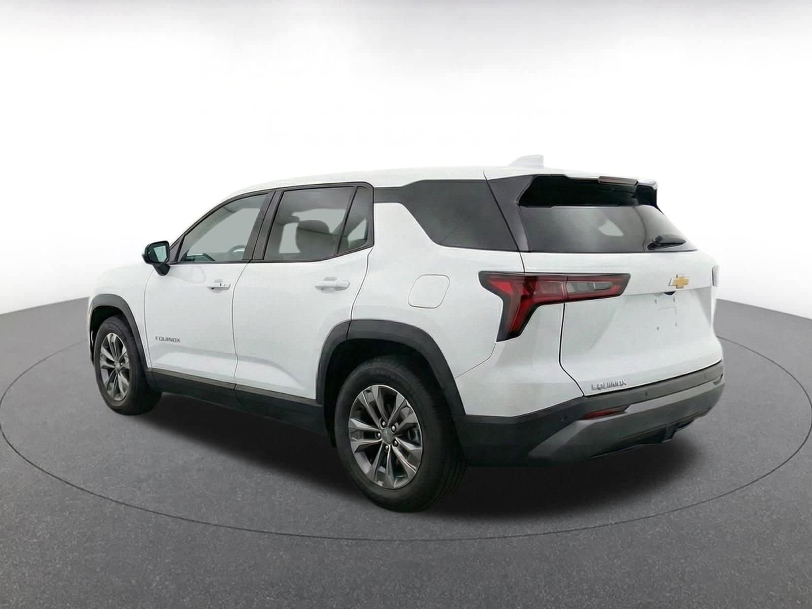 Thumbnail: 2025 Chevrolet Equinox - 7