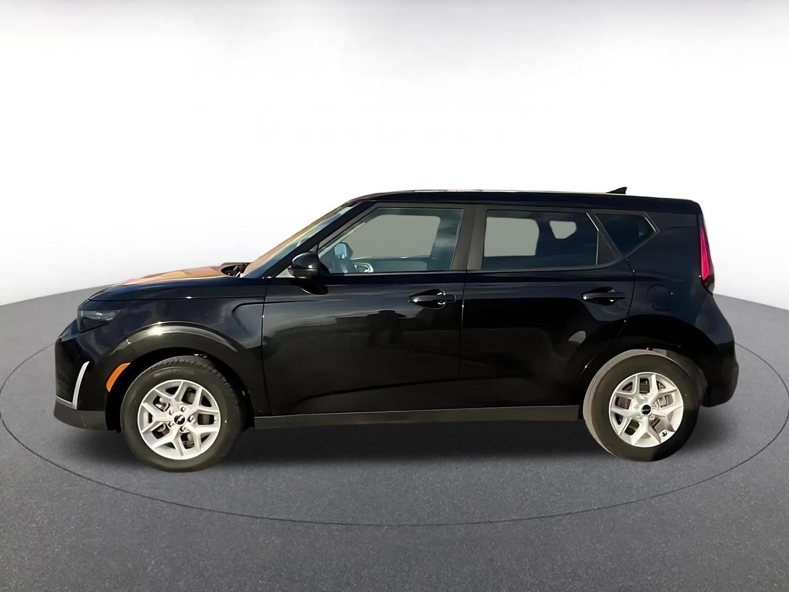 Thumbnail: 2025 Kia Soul - 4