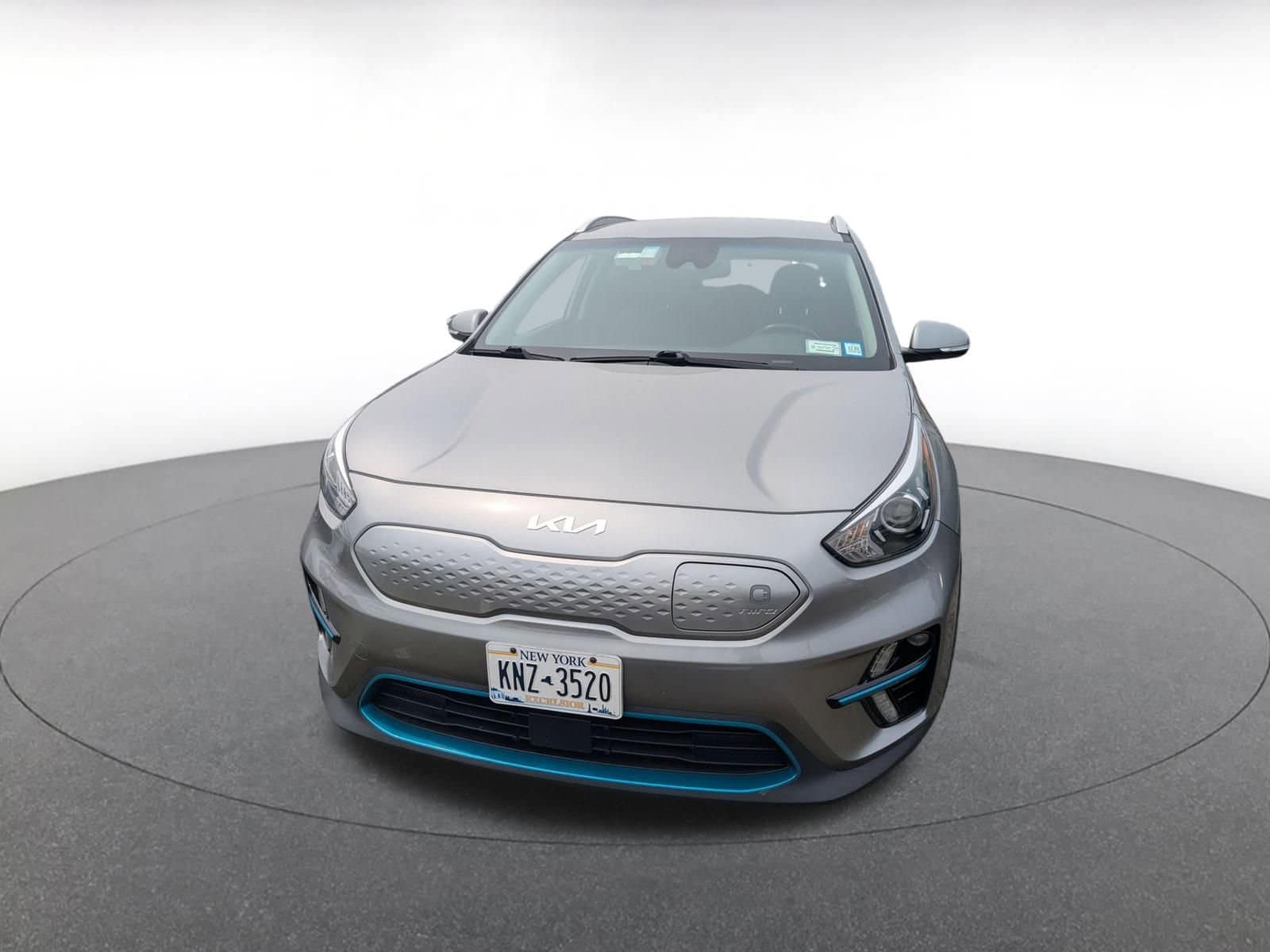 Thumbnail: 2022 Kia Niro - 2
