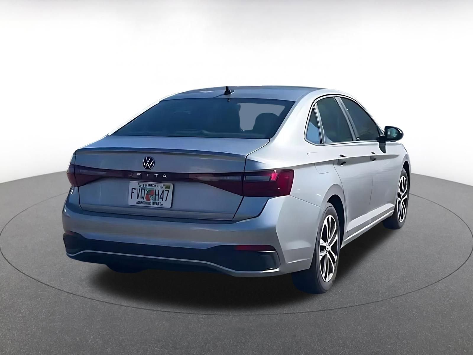 Thumbnail: 2025 Volkswagen Jetta - 14