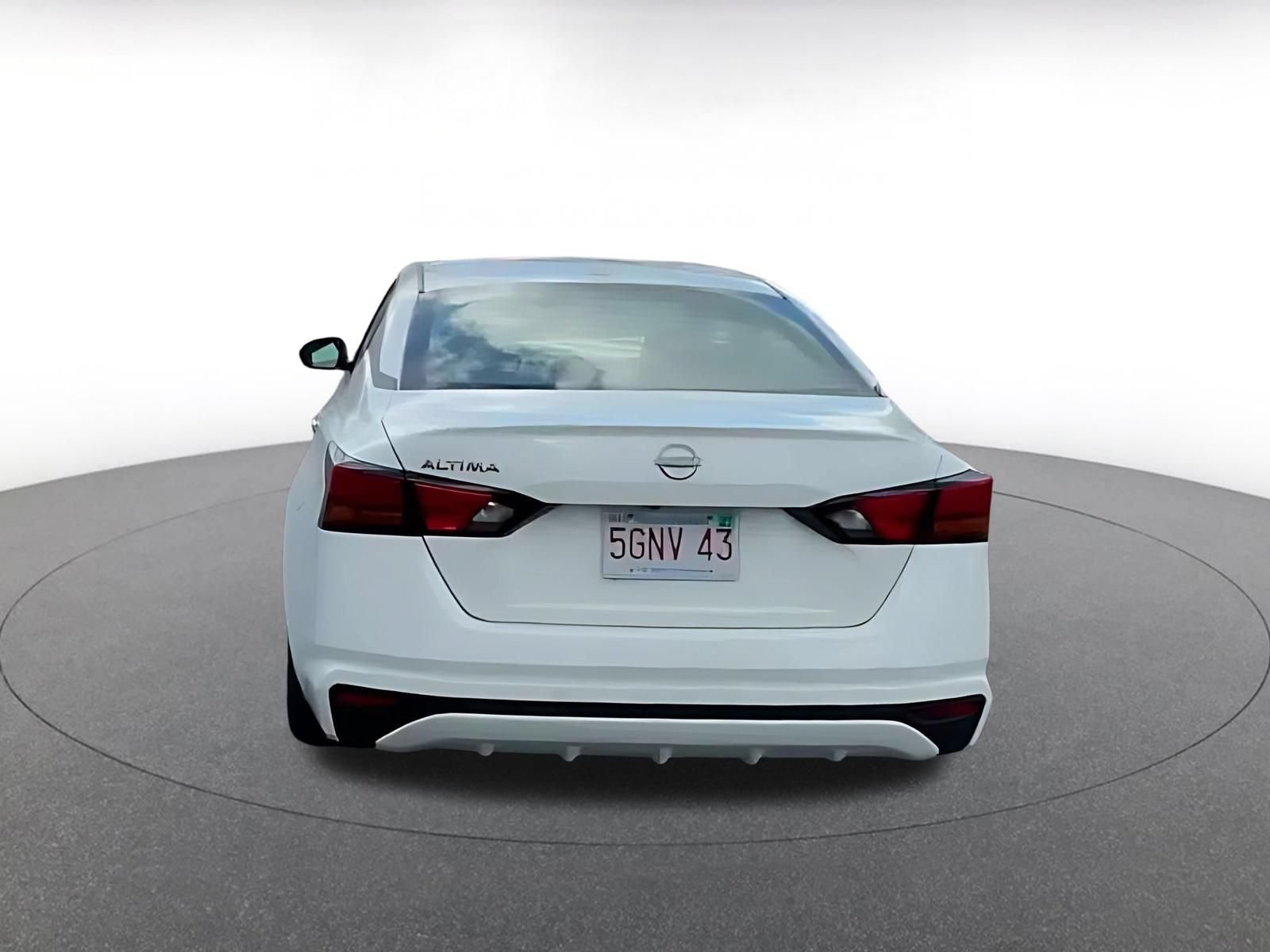 Thumbnail: 2025 Nissan Altima - 12