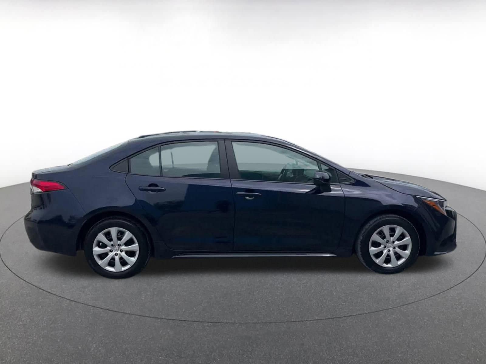 2024 Toyota Corolla LE 16