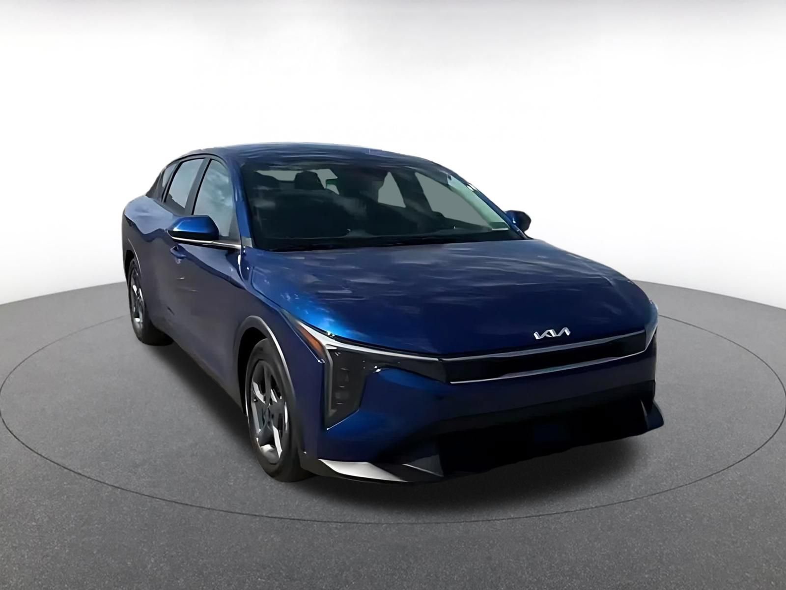 Thumbnail: 2026 Kia K4 - 3