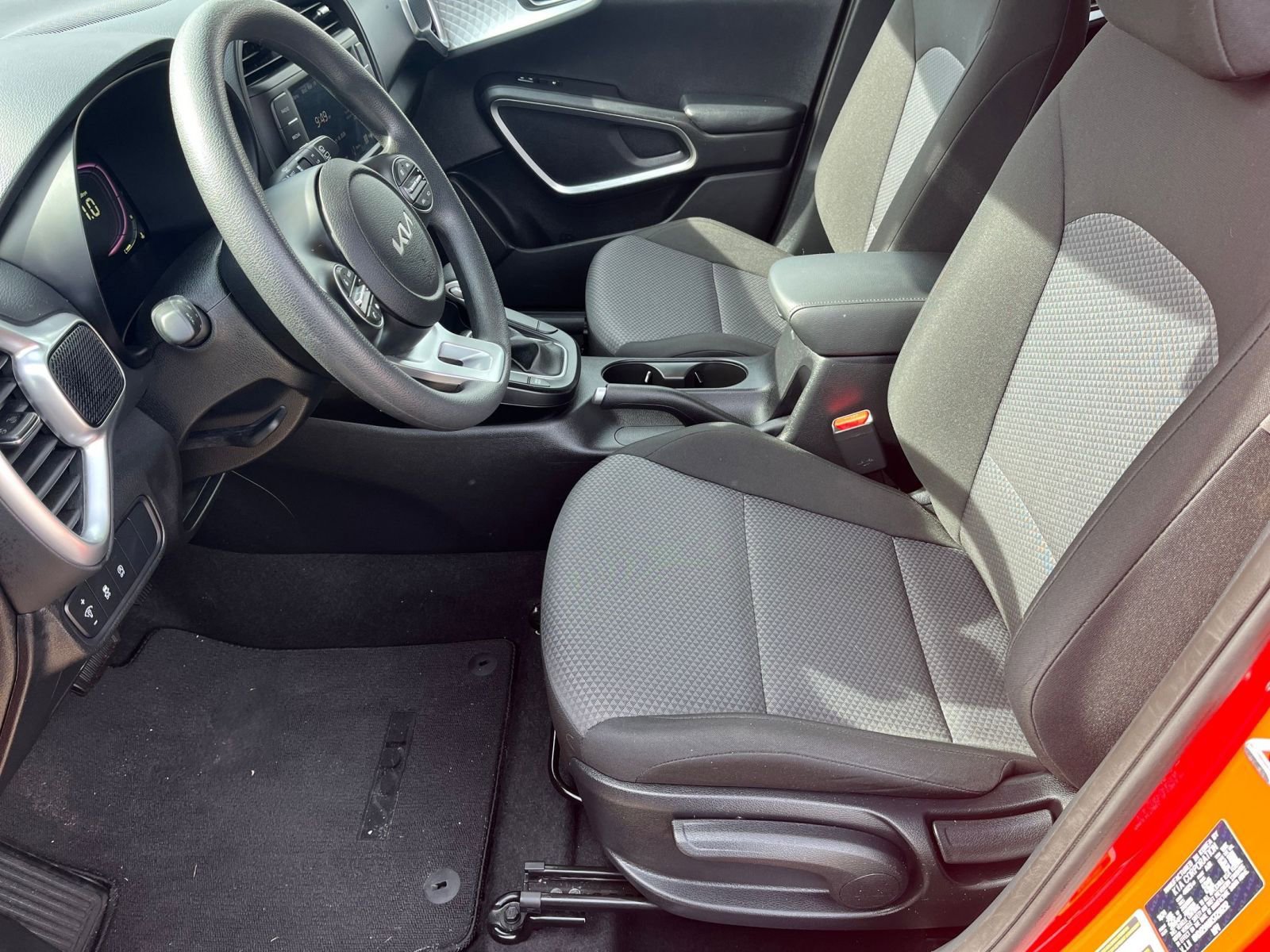 Thumbnail: 2025 Kia Soul - 24