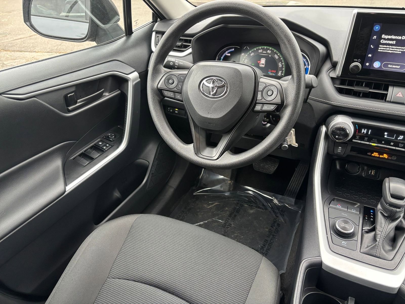 Thumbnail: 2025 Toyota RAV4 - 30