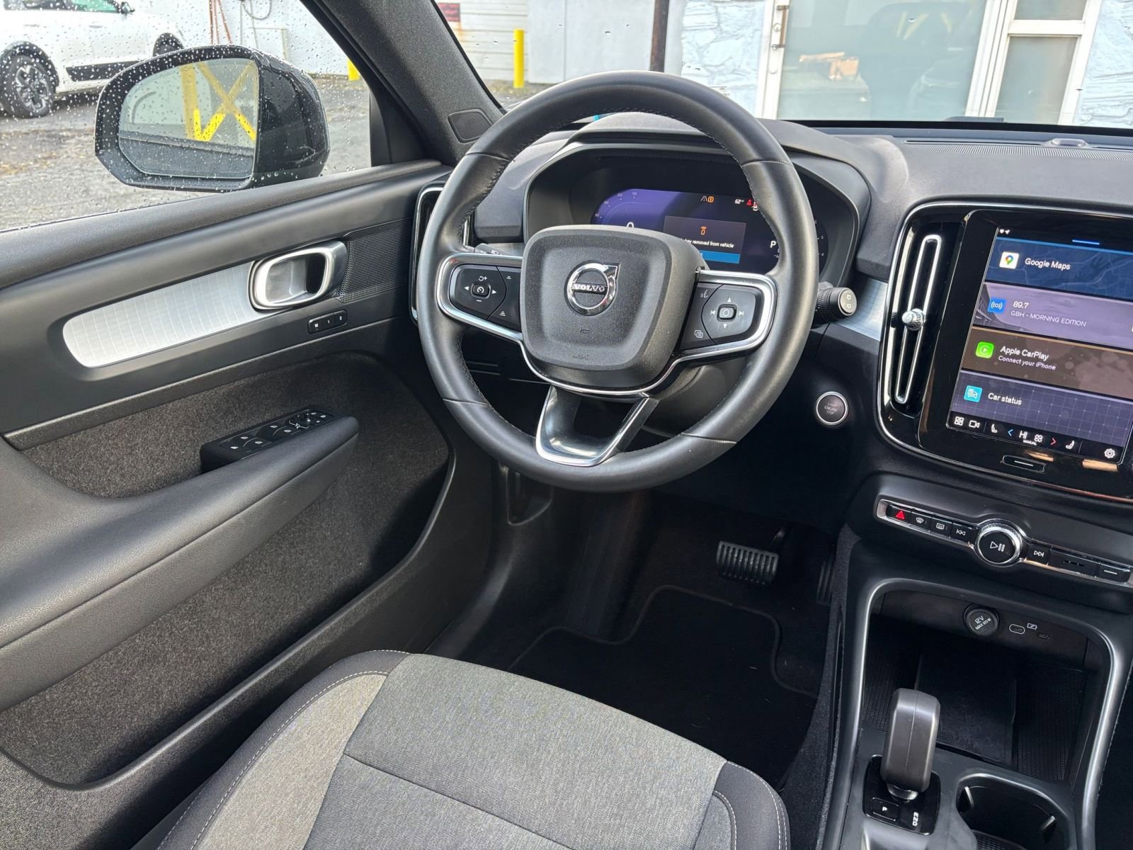 Thumbnail: 2024 Volvo XC40 - 31