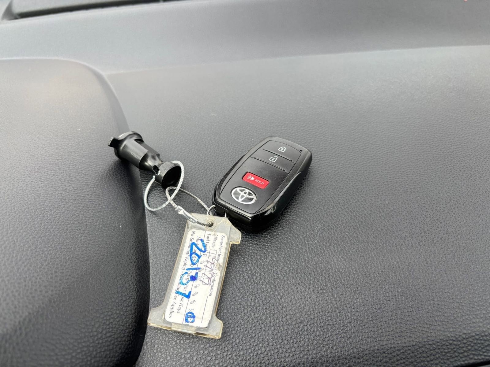 Thumbnail: 2025 Toyota Corolla Cross - 21