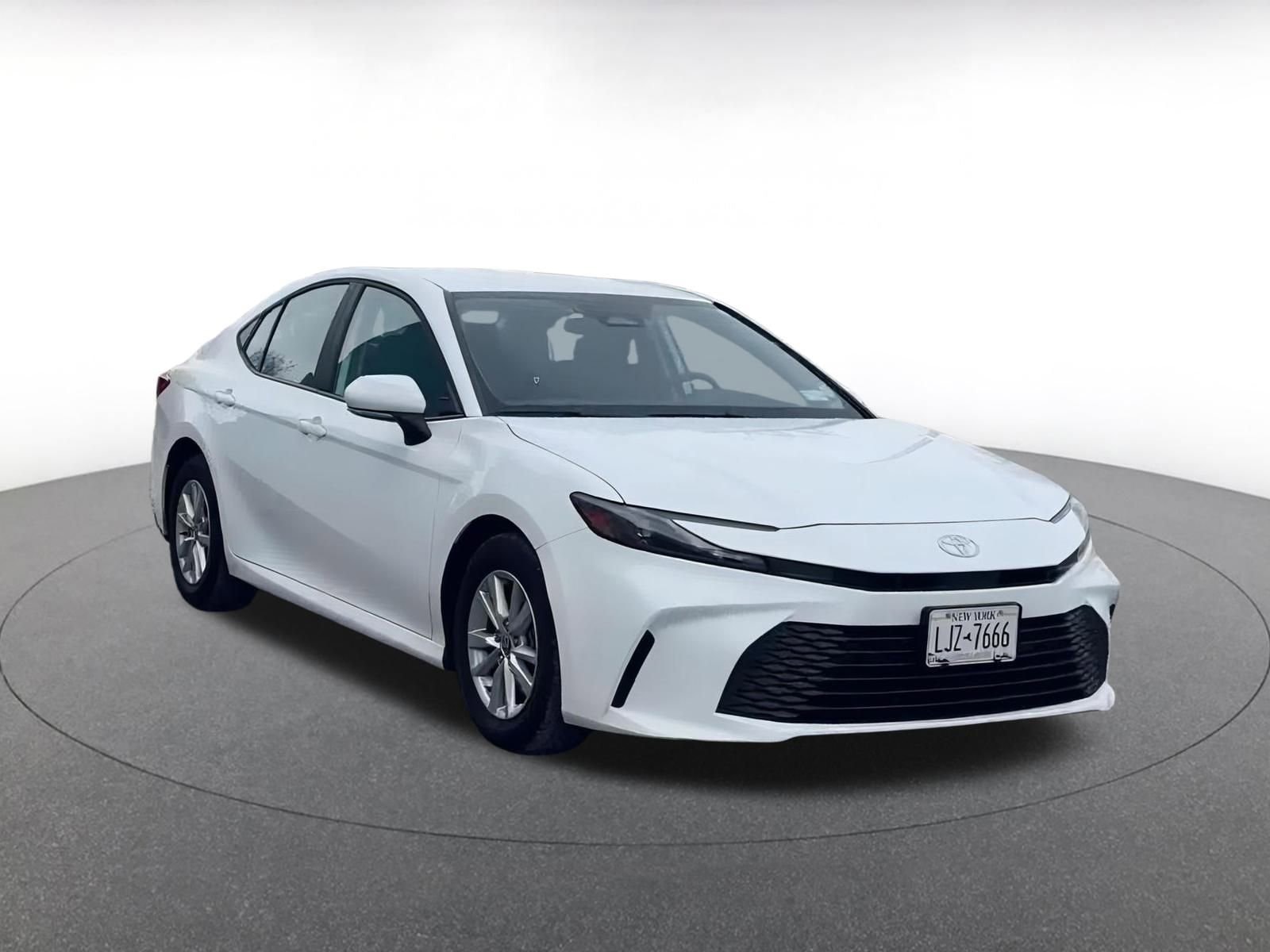 Thumbnail: 2025 Toyota Camry - 3