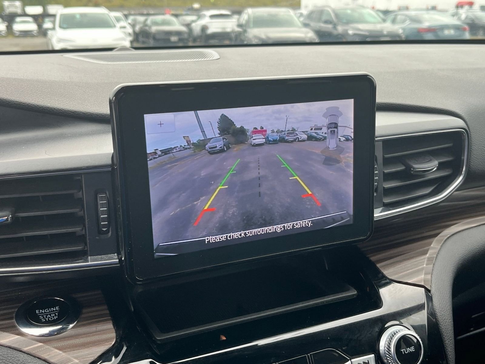 Thumbnail: 2024 Ford Explorer - 17