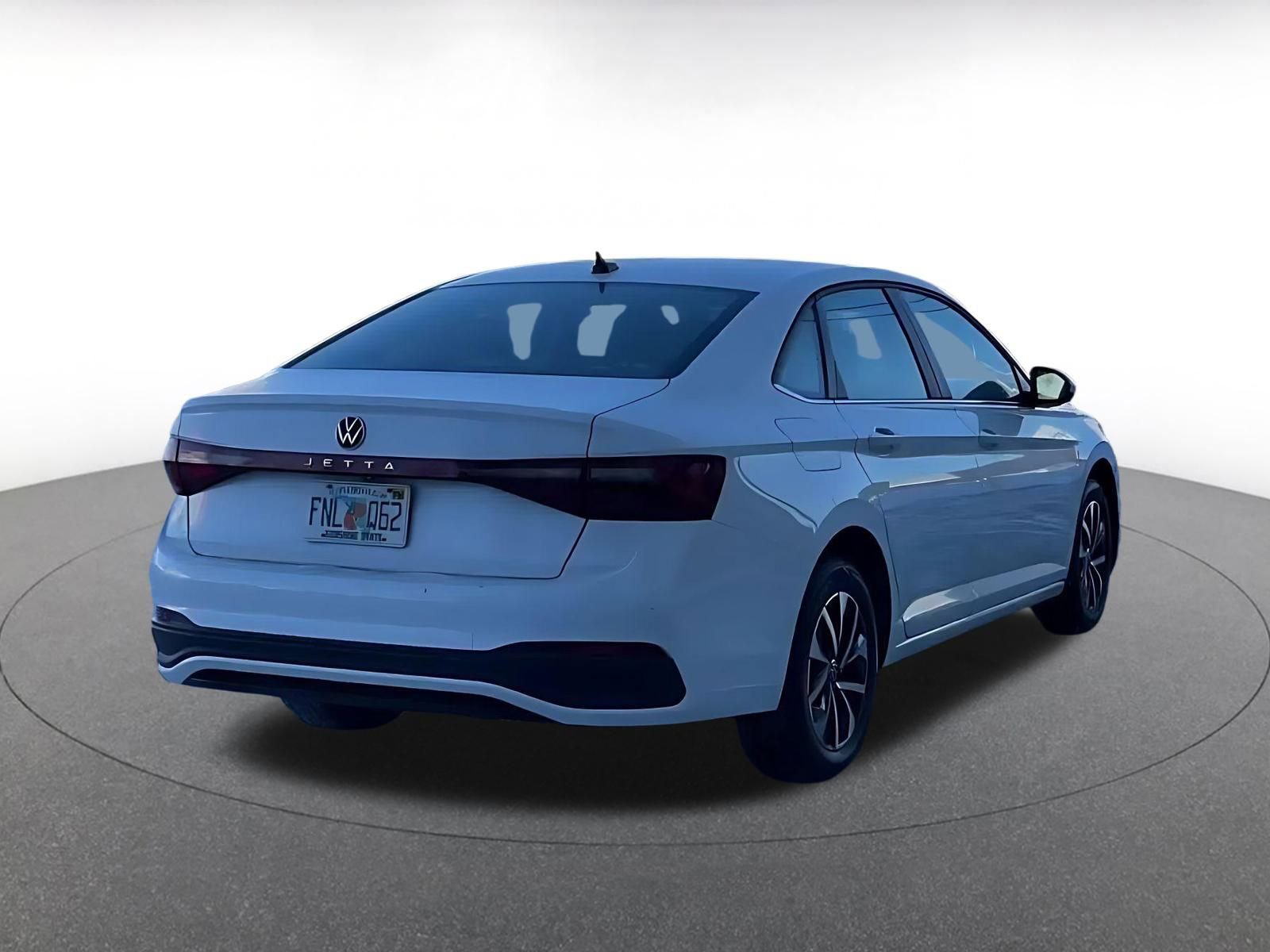 Thumbnail: 2025 Volkswagen Jetta - 12