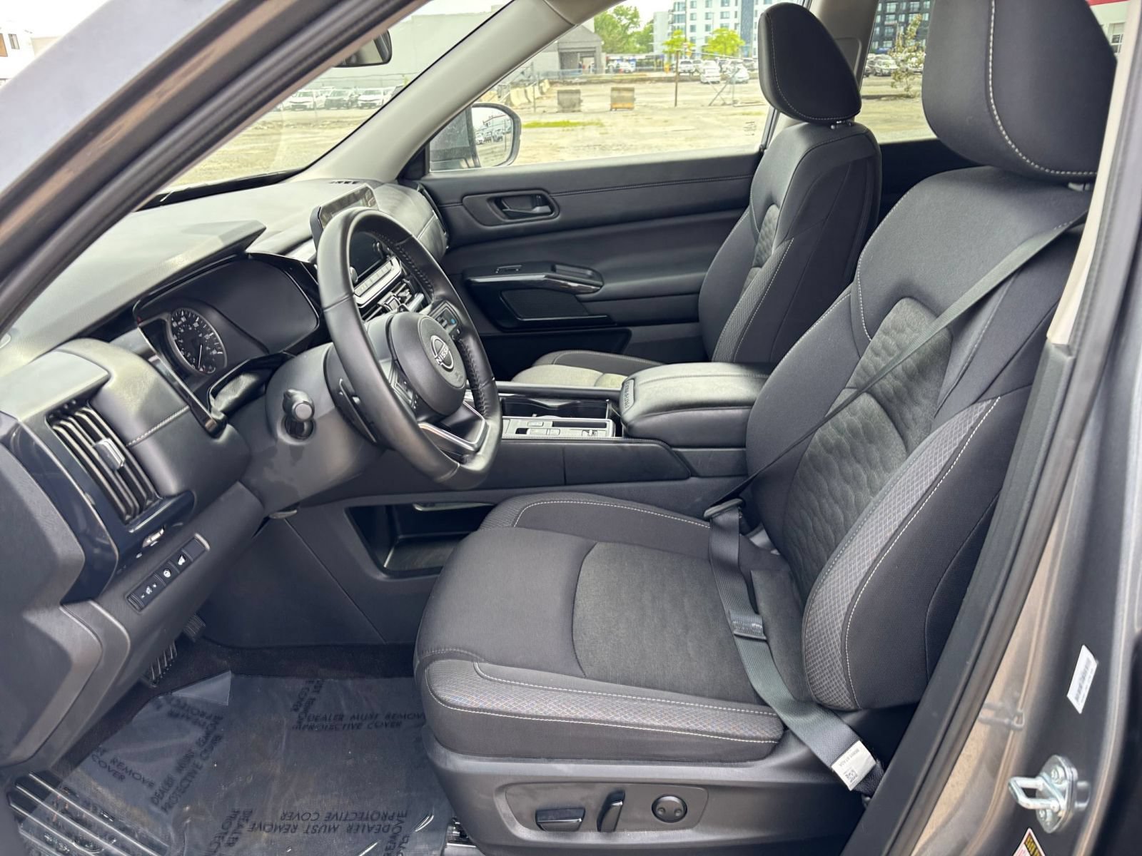 Thumbnail: 2025 Nissan Pathfinder - 21