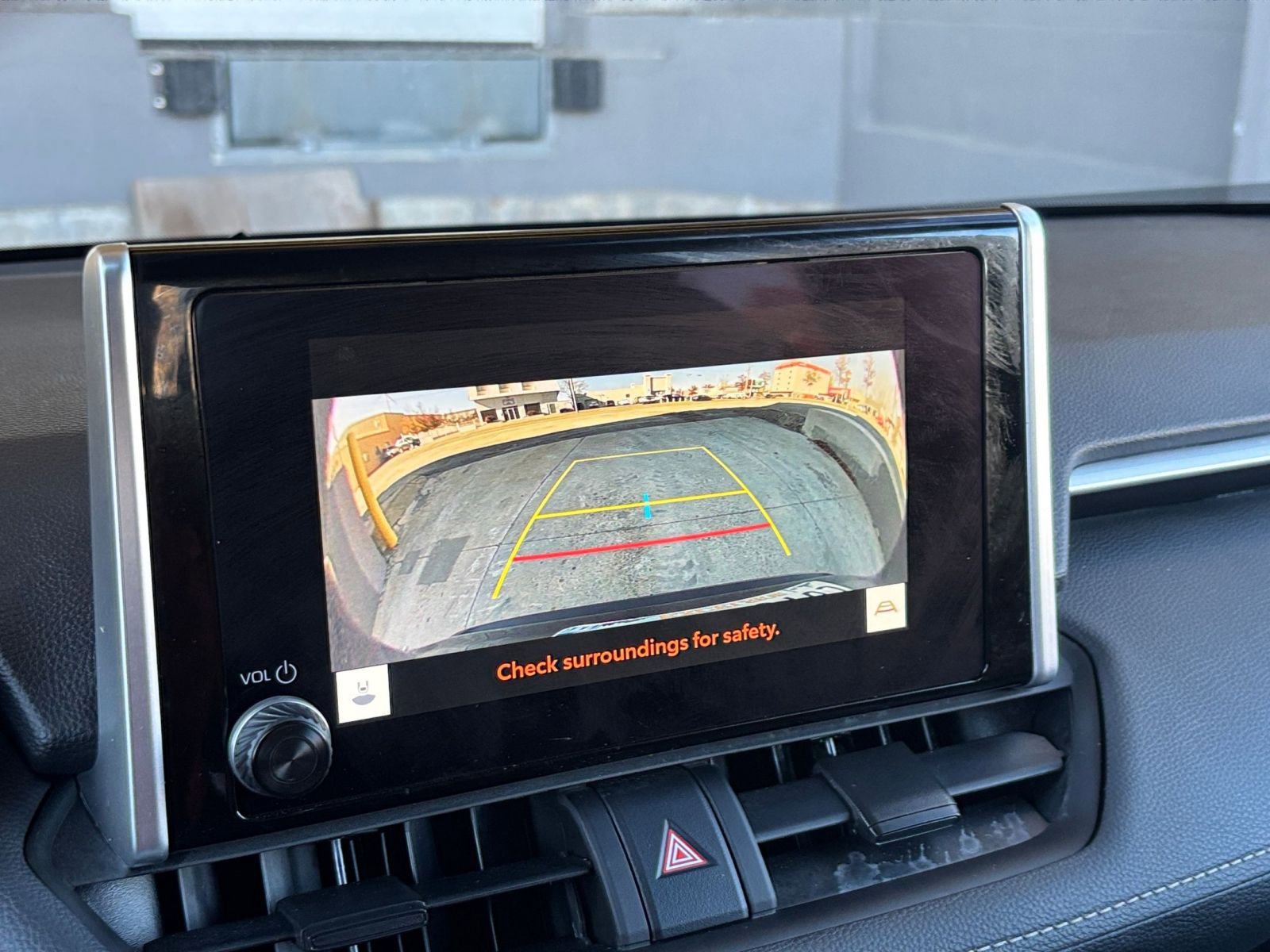 Thumbnail: 2025 Toyota RAV4 - 17