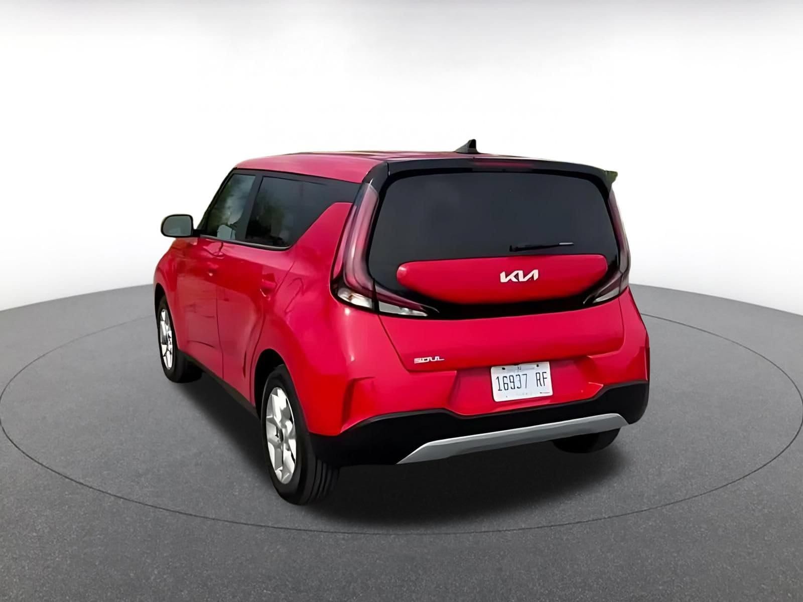 Thumbnail: 2025 Kia Soul - 8