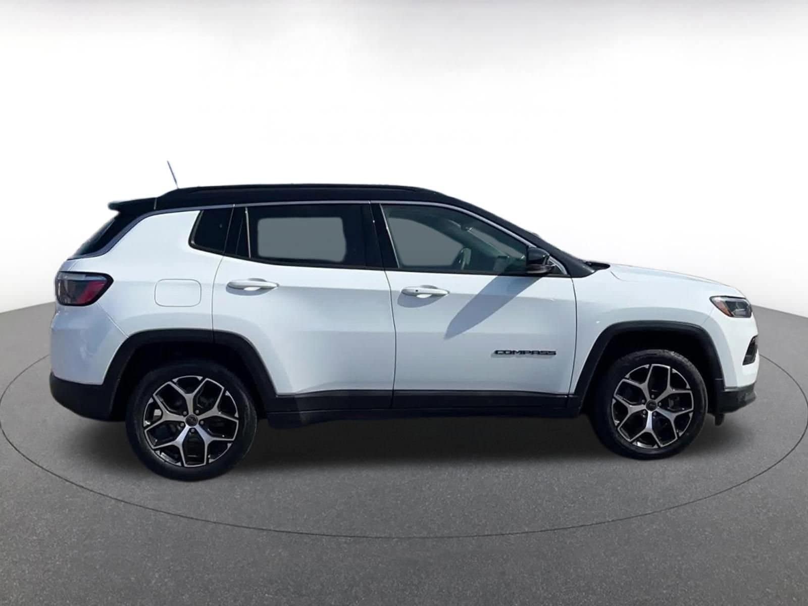 Thumbnail: 2025 Jeep Compass - 16