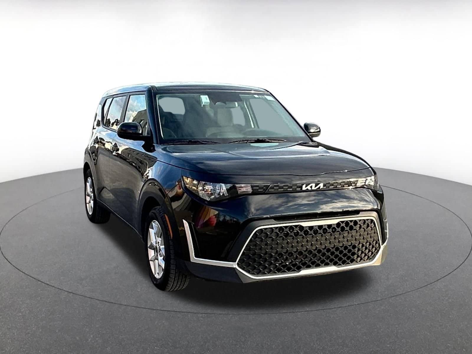 Thumbnail: 2025 Kia Soul - 1