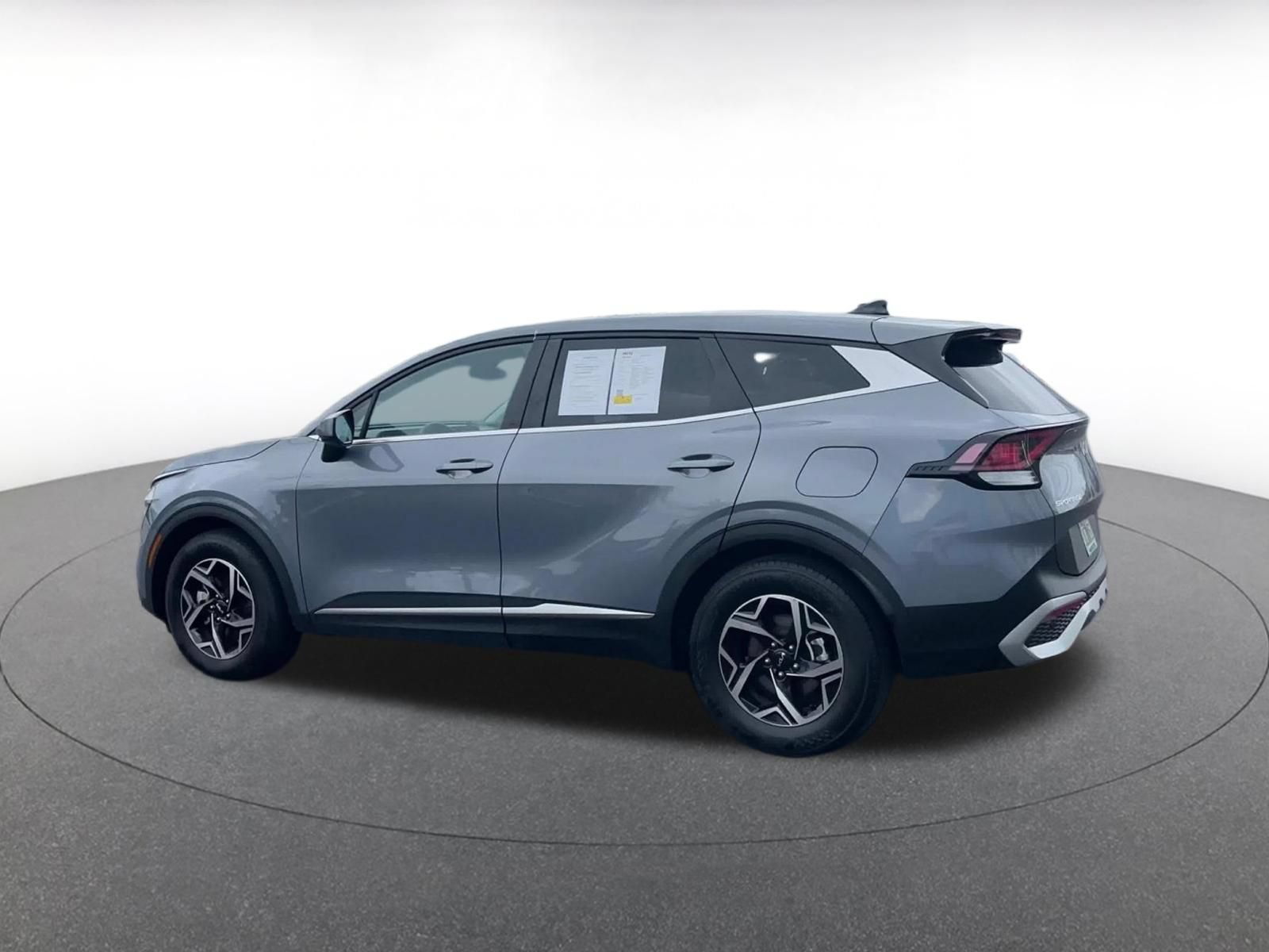 Thumbnail: 2025 Kia Sportage - 10