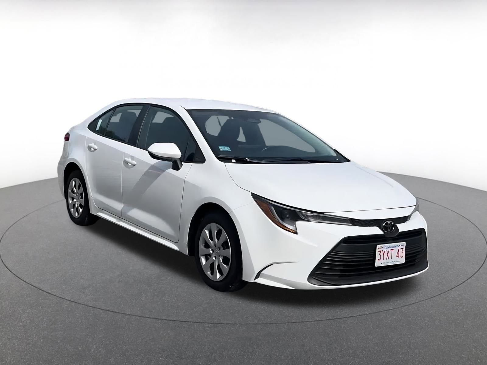 Thumbnail: 2024 Toyota Corolla - 3