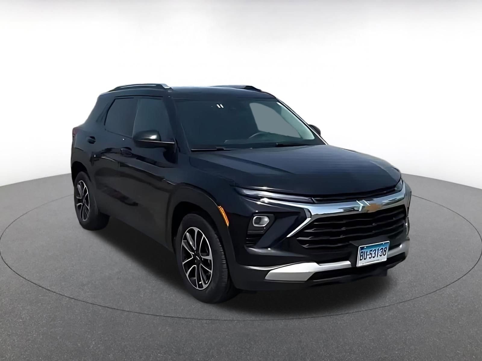 Thumbnail: 2025 Chevrolet TrailBlazer - 3