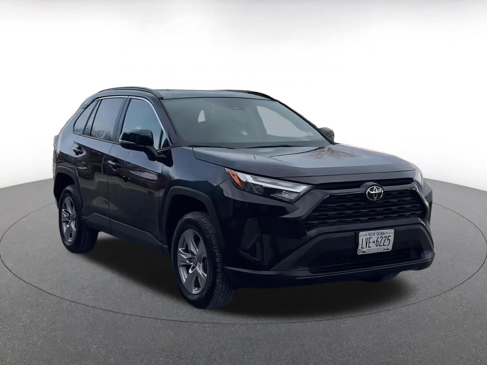 Thumbnail: 2025 Toyota RAV4 - 3